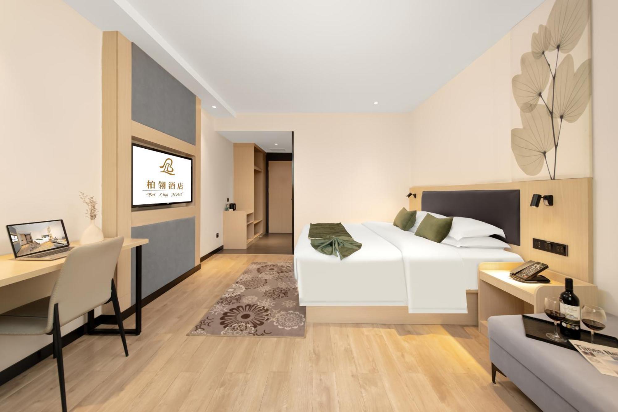 Bai Ling Hotel Nanning Buitenkant foto